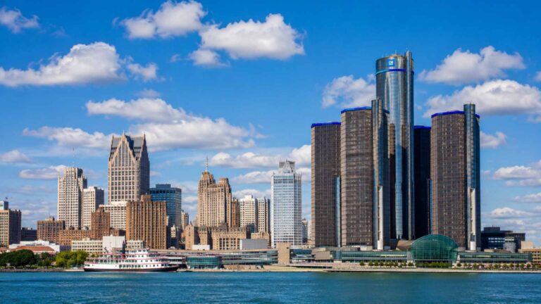 Trains to Detroit