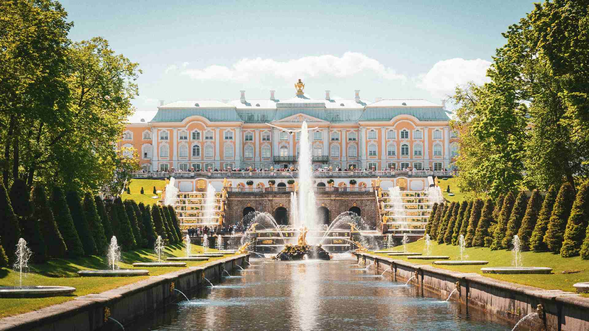 train to Petersburg