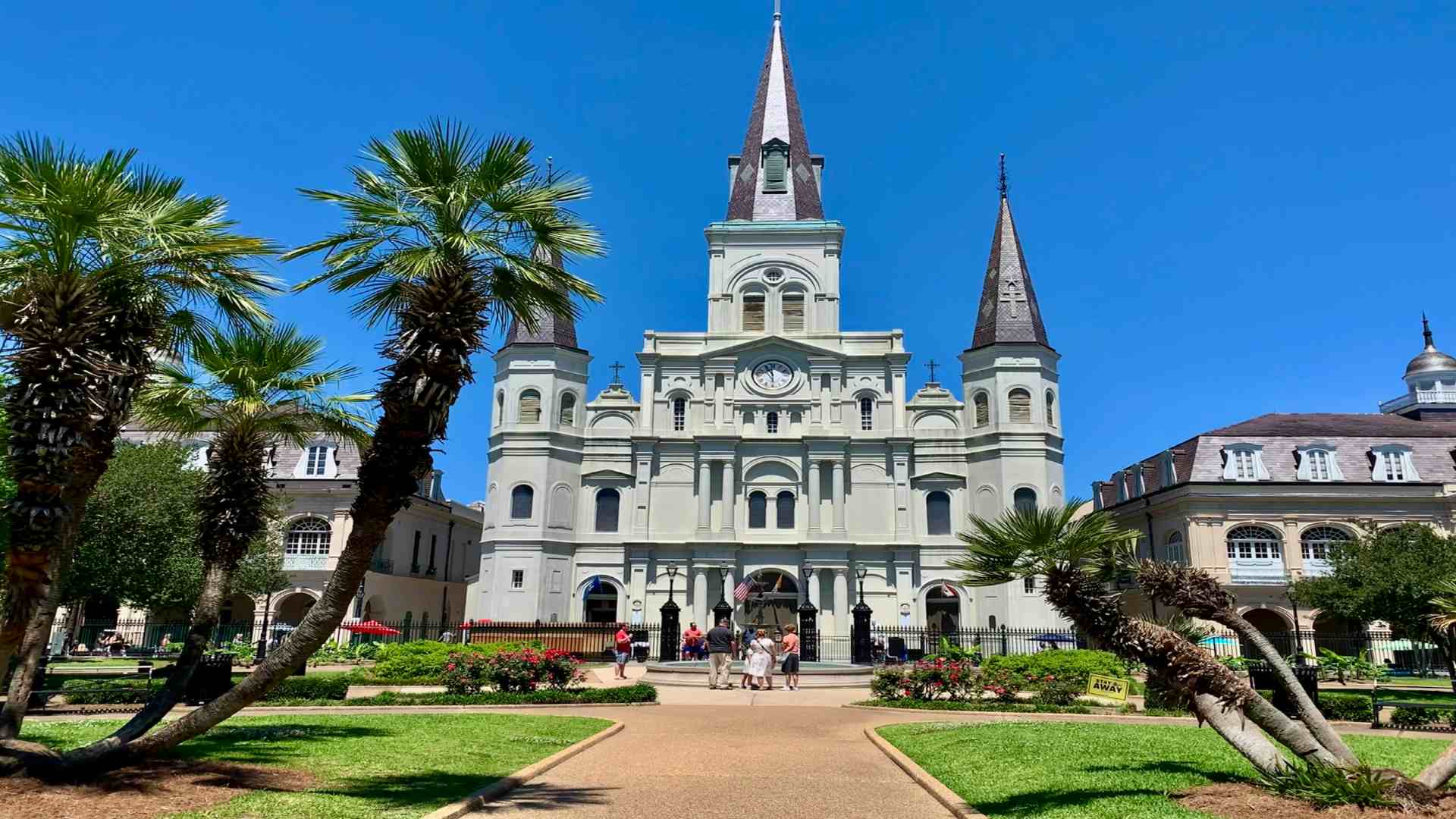 trains to New Orleans