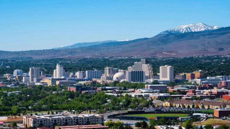 Train From Emeryville to Reno